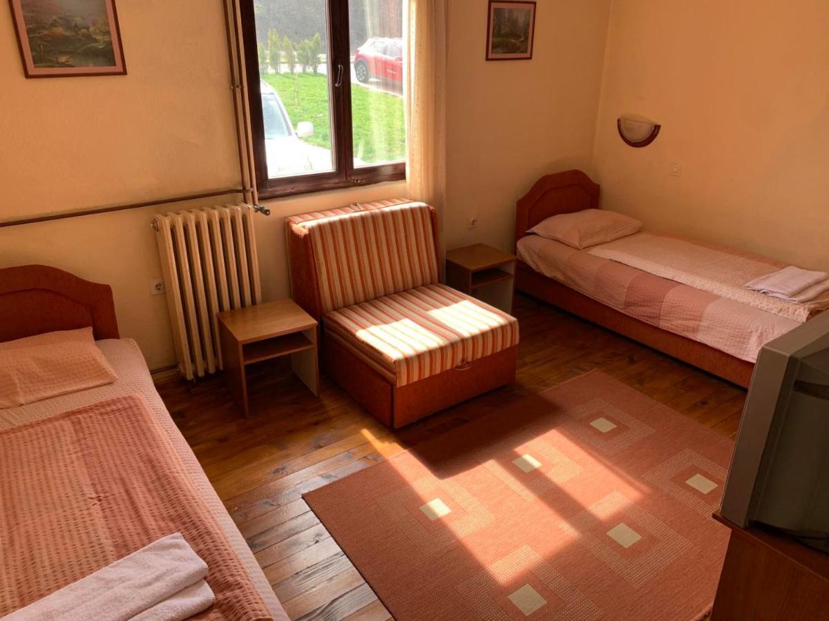 Vila Rakoc Hotell Kolašin Exteriör bild